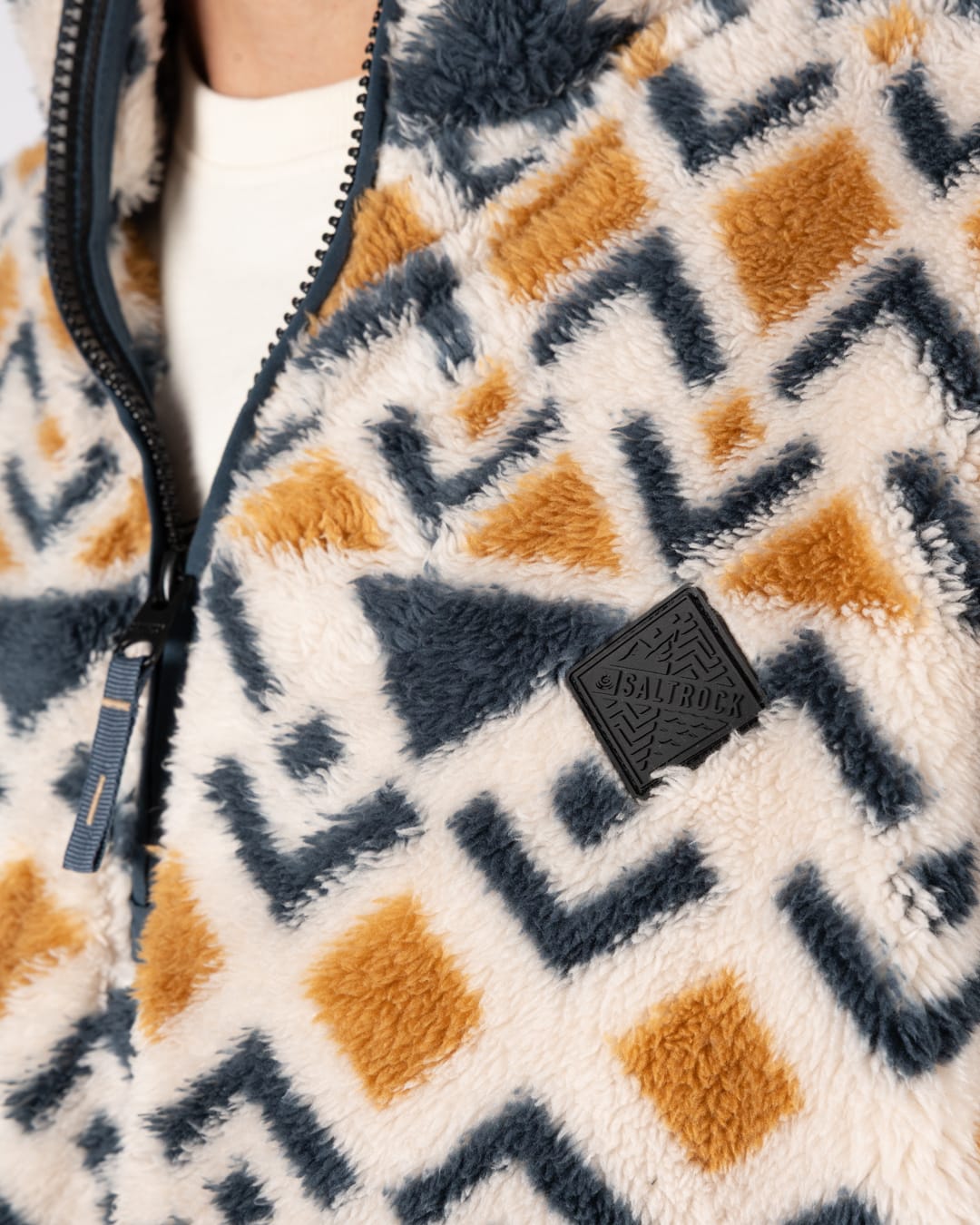 Noah Aztec Mens Oversized Teddy Fleece in Multi