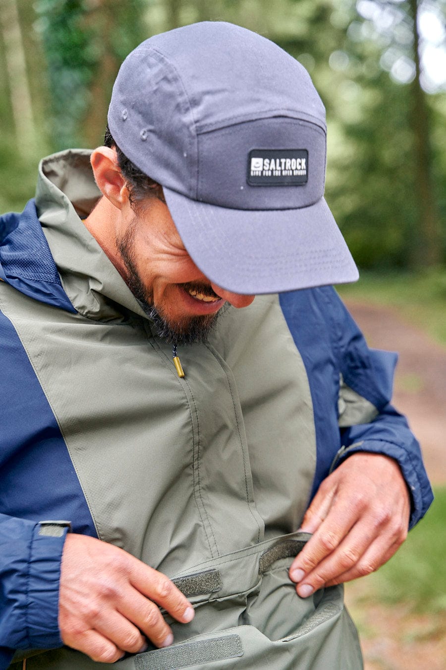 Water resistant mac jacket 2025