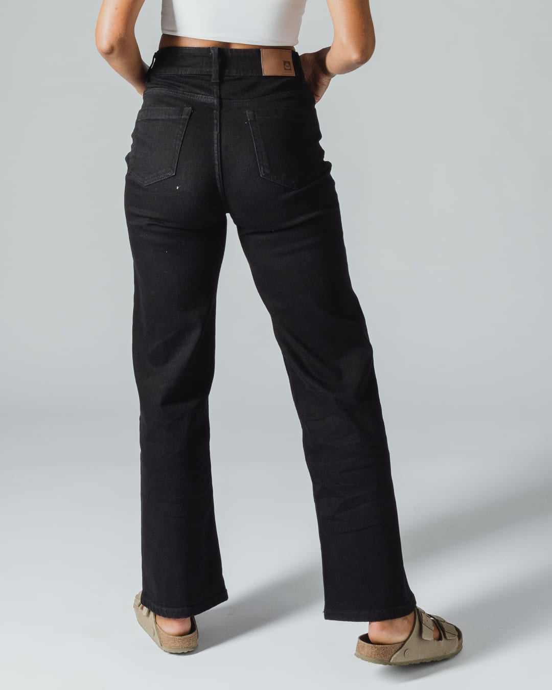 Indie Womens High Rise Wide Leg Jean In Black