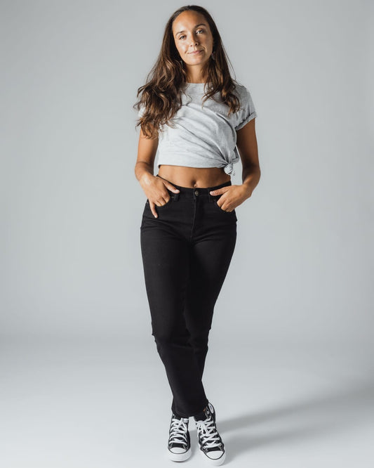 Iona Womens Straight Leg Jean In Black