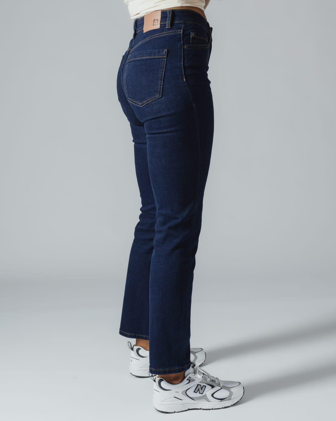 Iona Womens Straight Leg Jean In Dark Denim