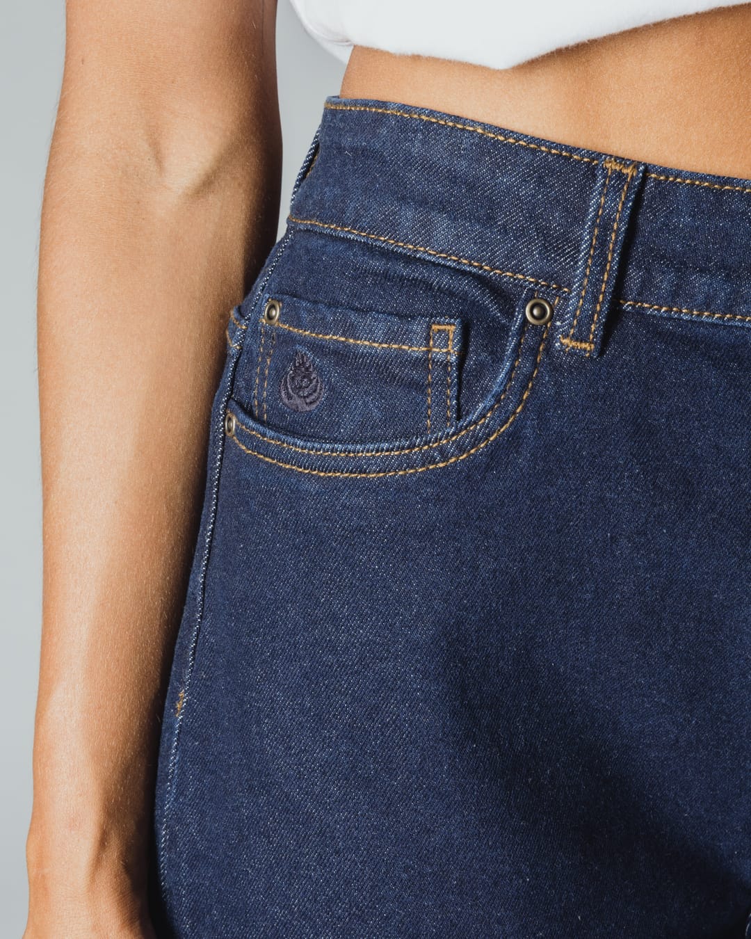 Isla Womens Mum Jean In Dark Denim