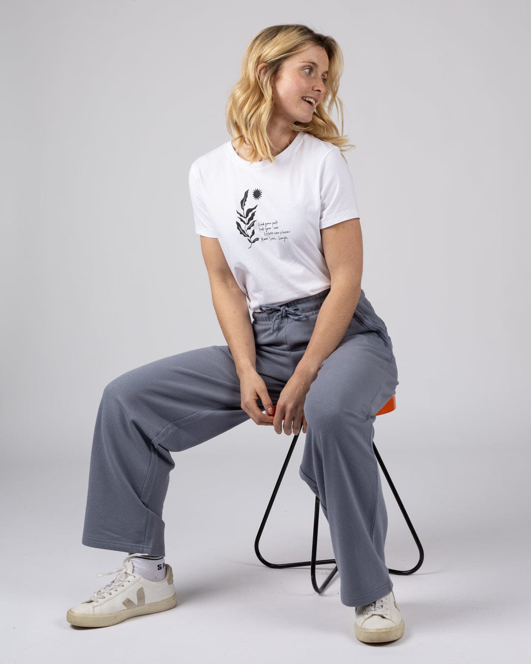 Nikka - Womens Joggers - Blue