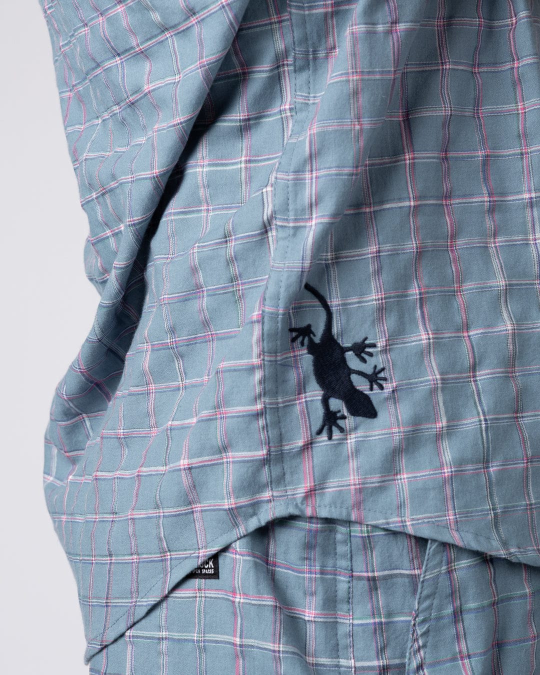 Isaad Mens Short Sleeve Shirt in Blue