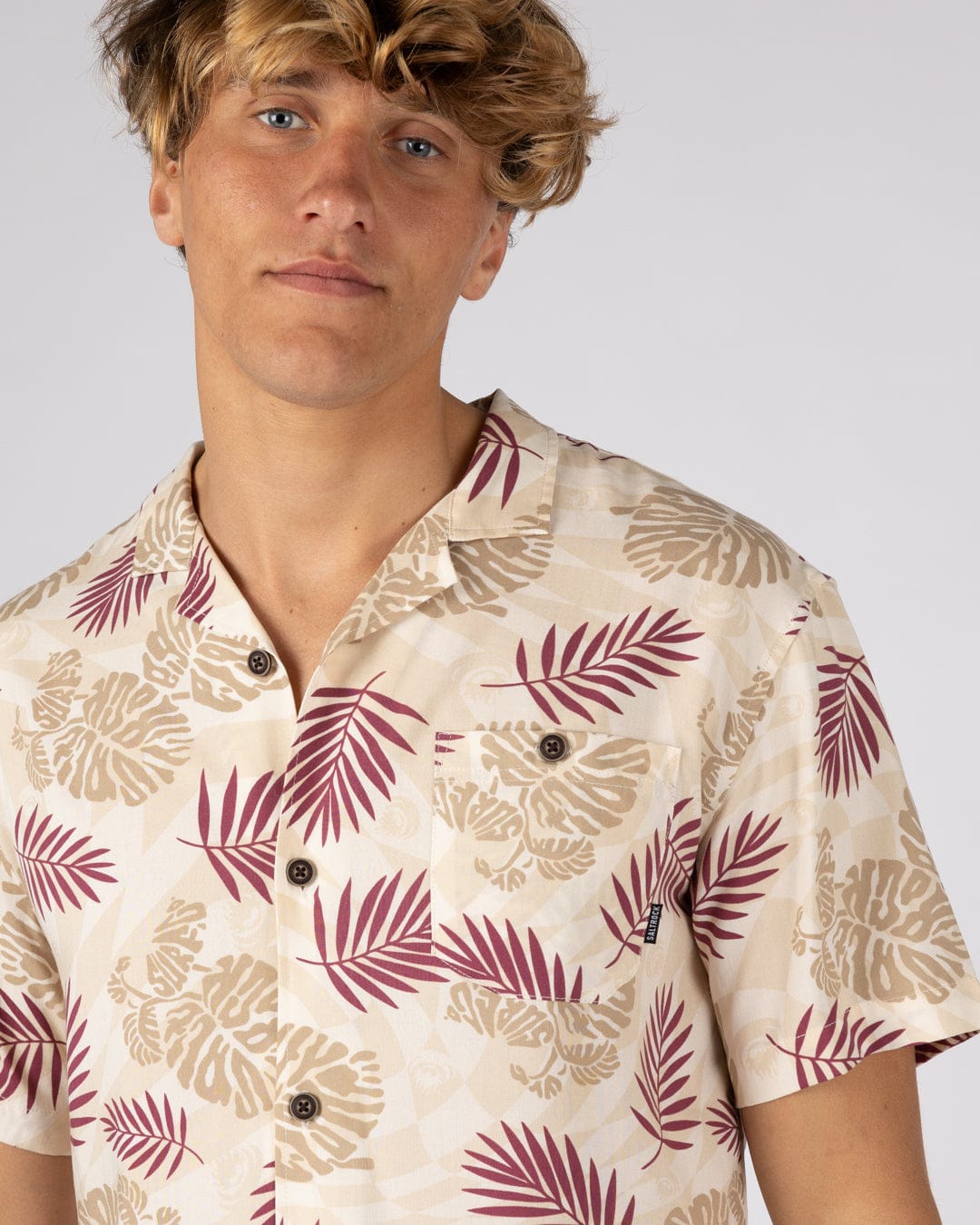 Warp Surf Resort Mens Oversized Short Sleeve Shirt in Cream
