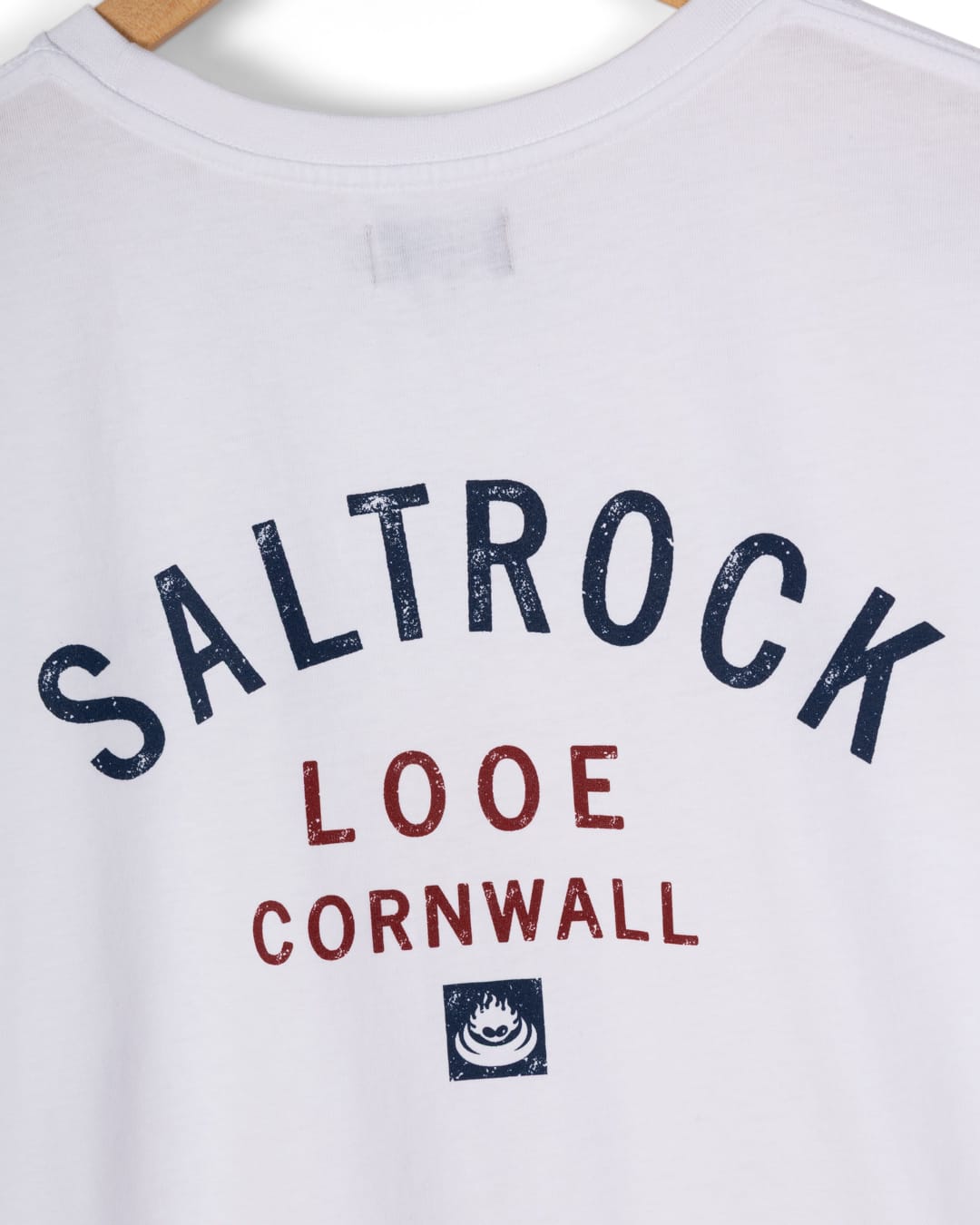 Looe Mens Location T-Shirt in White