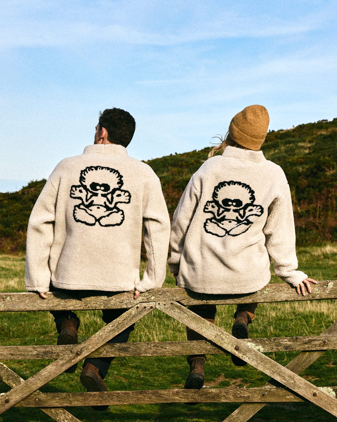 Tok Unisex Oversized Recycled Borg Fleece in Cream