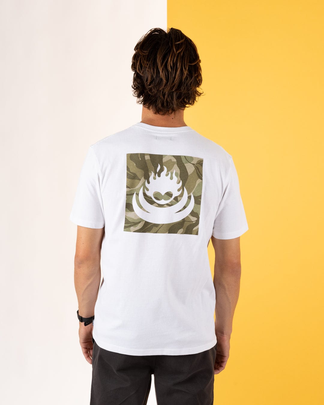 Camo Leaf Flame - Mens Short Sleeve T-Shirt - White