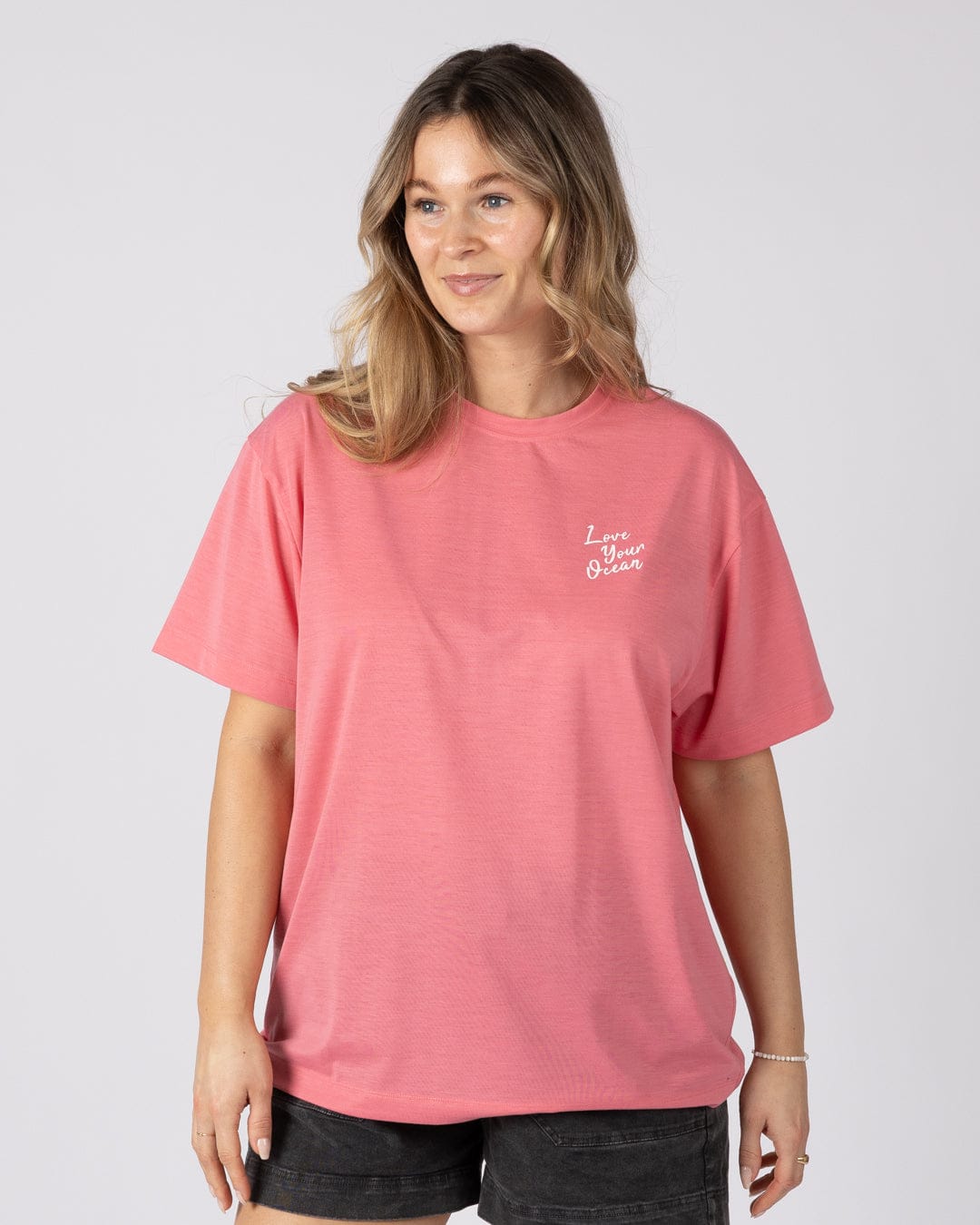 Love Womens Oversized Short Sleeve T-Shirt in Bright Pink