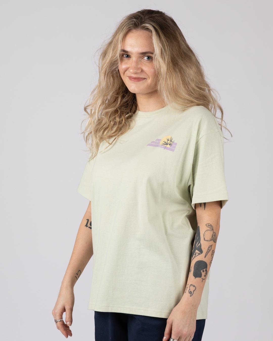 Poster Location Cornwall - Womens Oversized Short Sleeve T-Shirt - Light Green