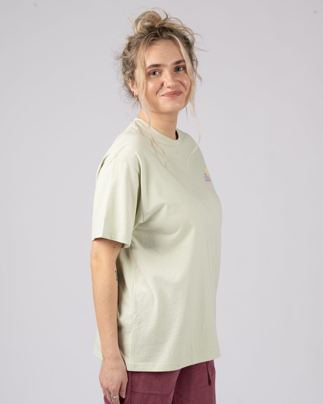 Poster Location Wales - Womens Oversized Short Sleeve T-Shirt - Light Green