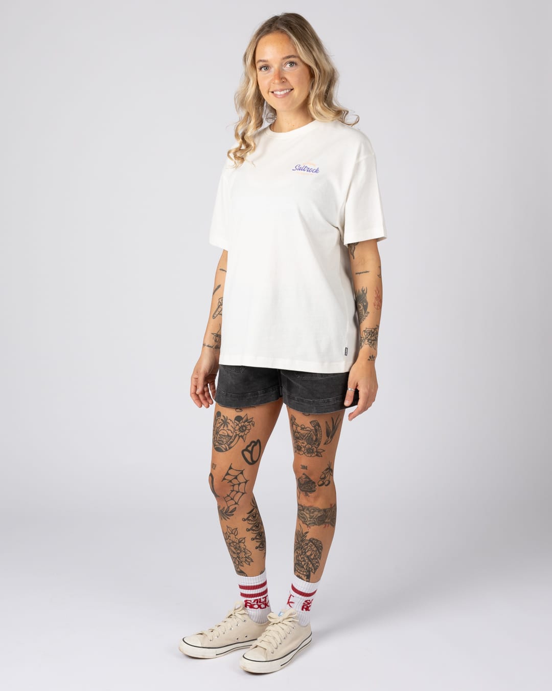 Postcard Womens Short Sleeve Tee in Cream