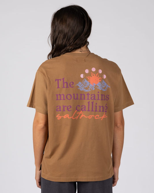 Mountain Calling Womens Oversized T-Shirt in Brown