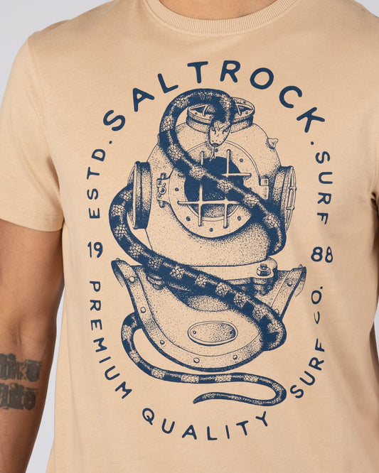 Dive Mens Short Sleeve Tee in Beige