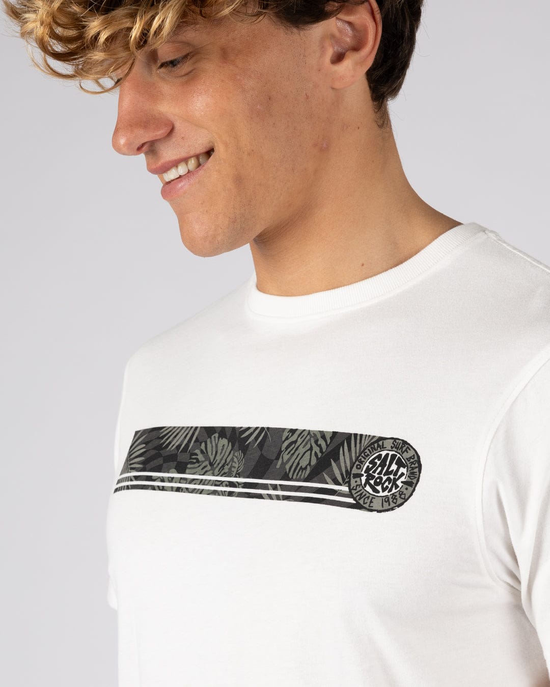 Warp Surf Stripe - Mens Short Sleeve T-Shirt - Cream
