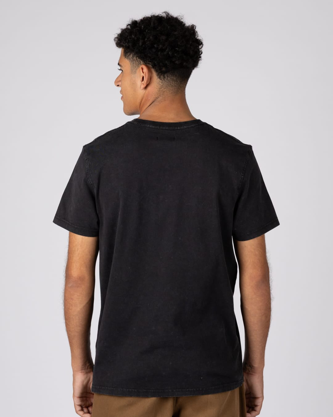 Eagle Mountain Mens Classic Short Sleeve T-Shirt In Black