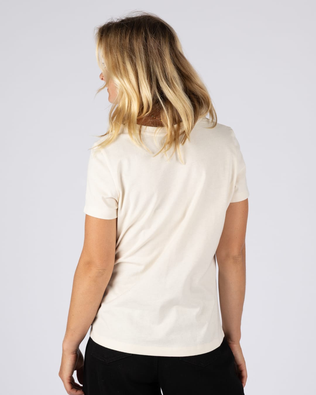 Velator Womens Short Sleeve T-Shirt In Cream