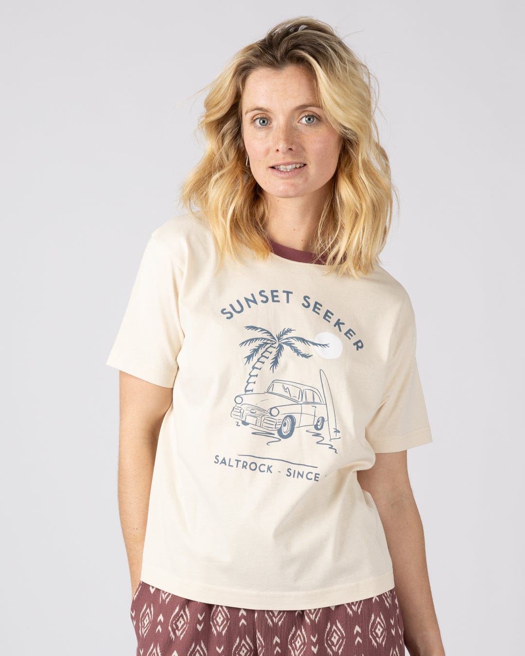 Sunset Seeker Womens Boxy Short Sleeve T-Shirt in Cream