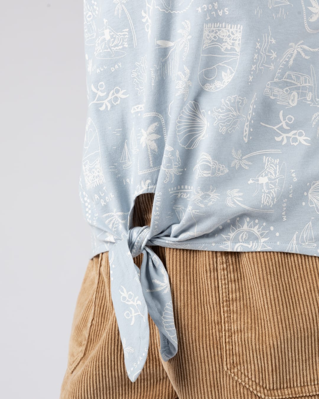 Island Life Womens Short Sleeve Tee in Light Blue