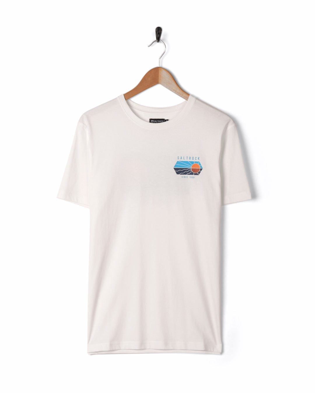 A Saltrock Vantage Colour - Mens Short Sleeve T-Shirt in White with an image of a mountain on it.