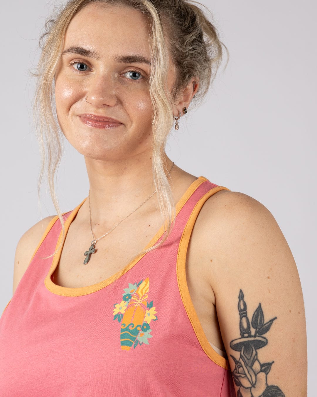 Sun Surfer Womens Vest in Bright Pink