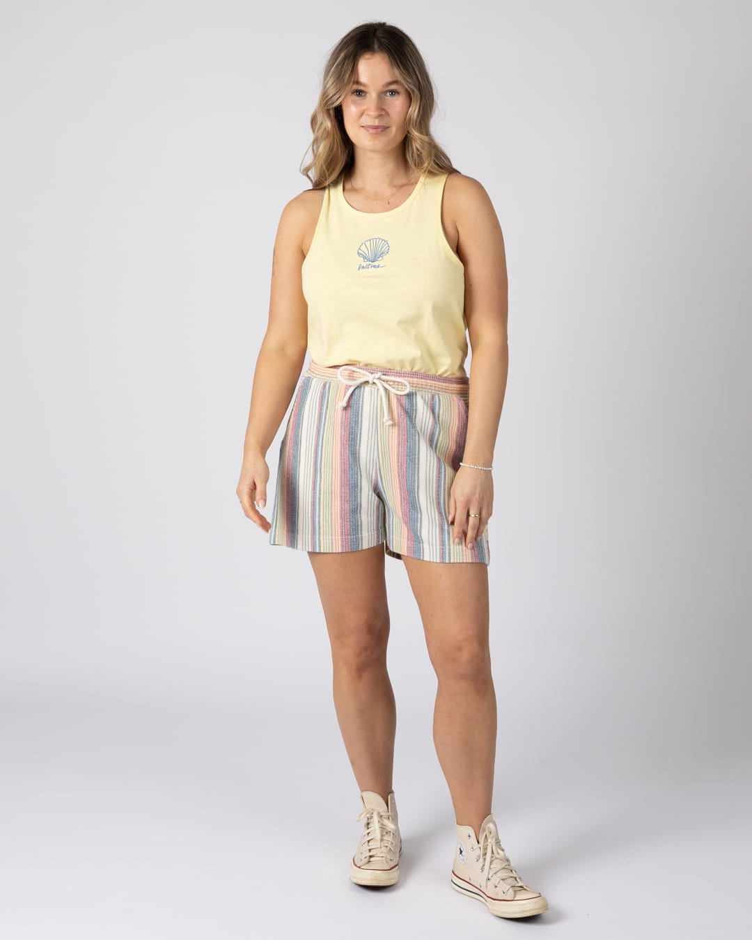 Delen Womens Short in Multicolour