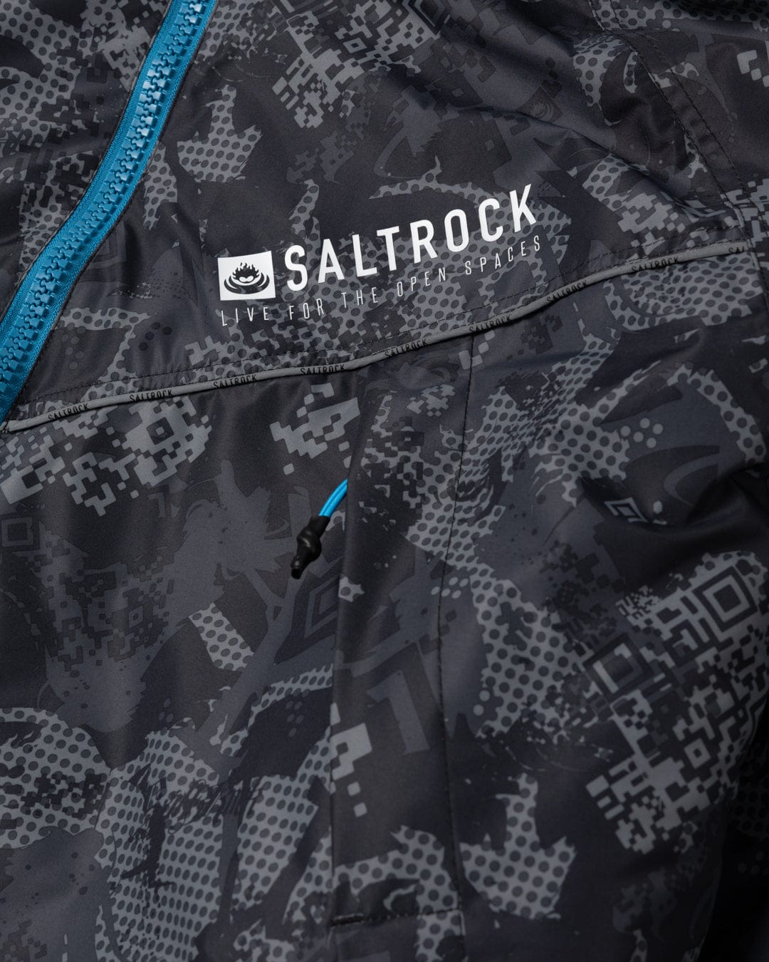 Digi Camo Changing Robe - Black/Blue