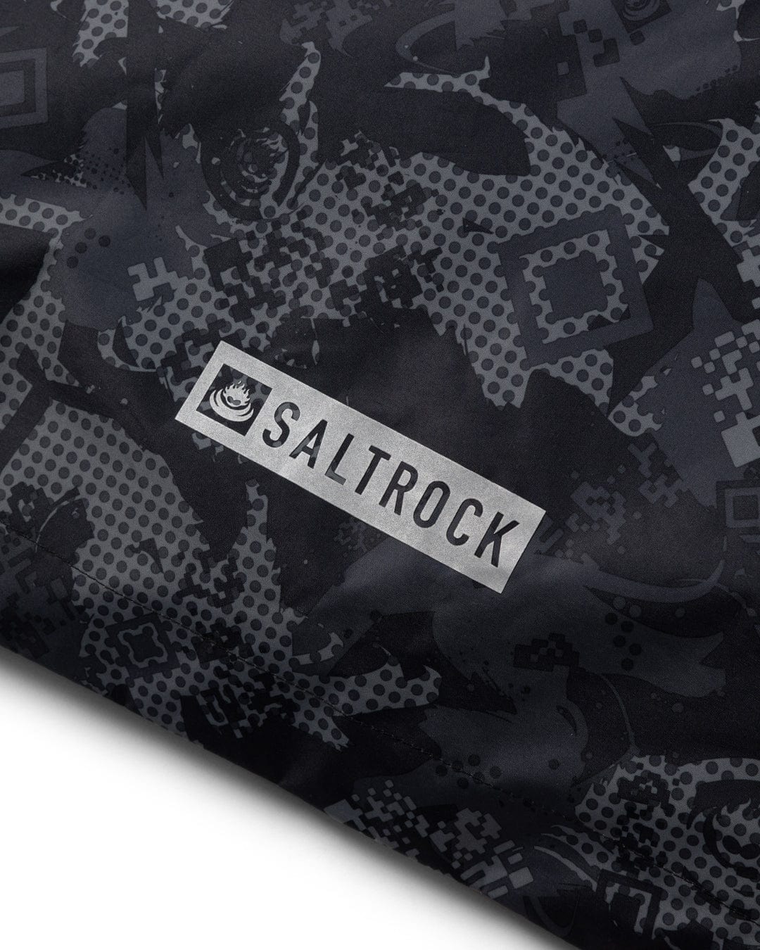 Digi Camo Changing Robe - Black/Blue