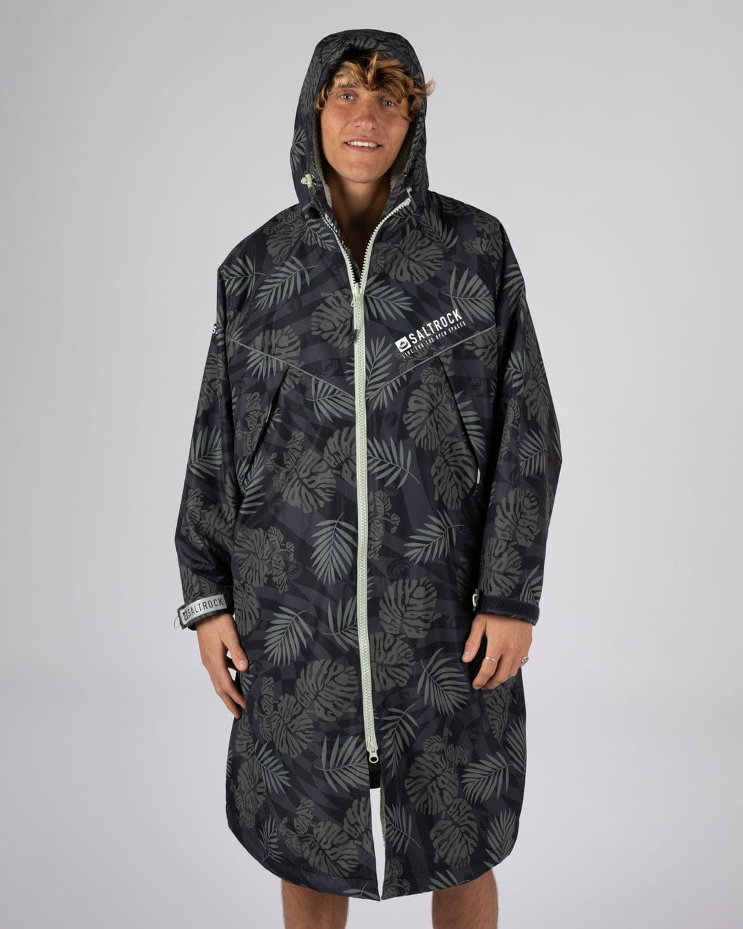 Warp Surf Changing Robe - Dark Grey