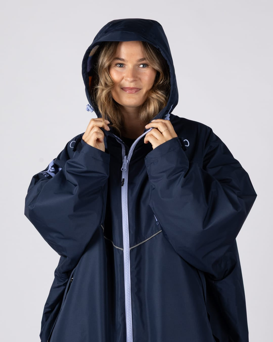 Mountain Haze Changing Robe in Blue