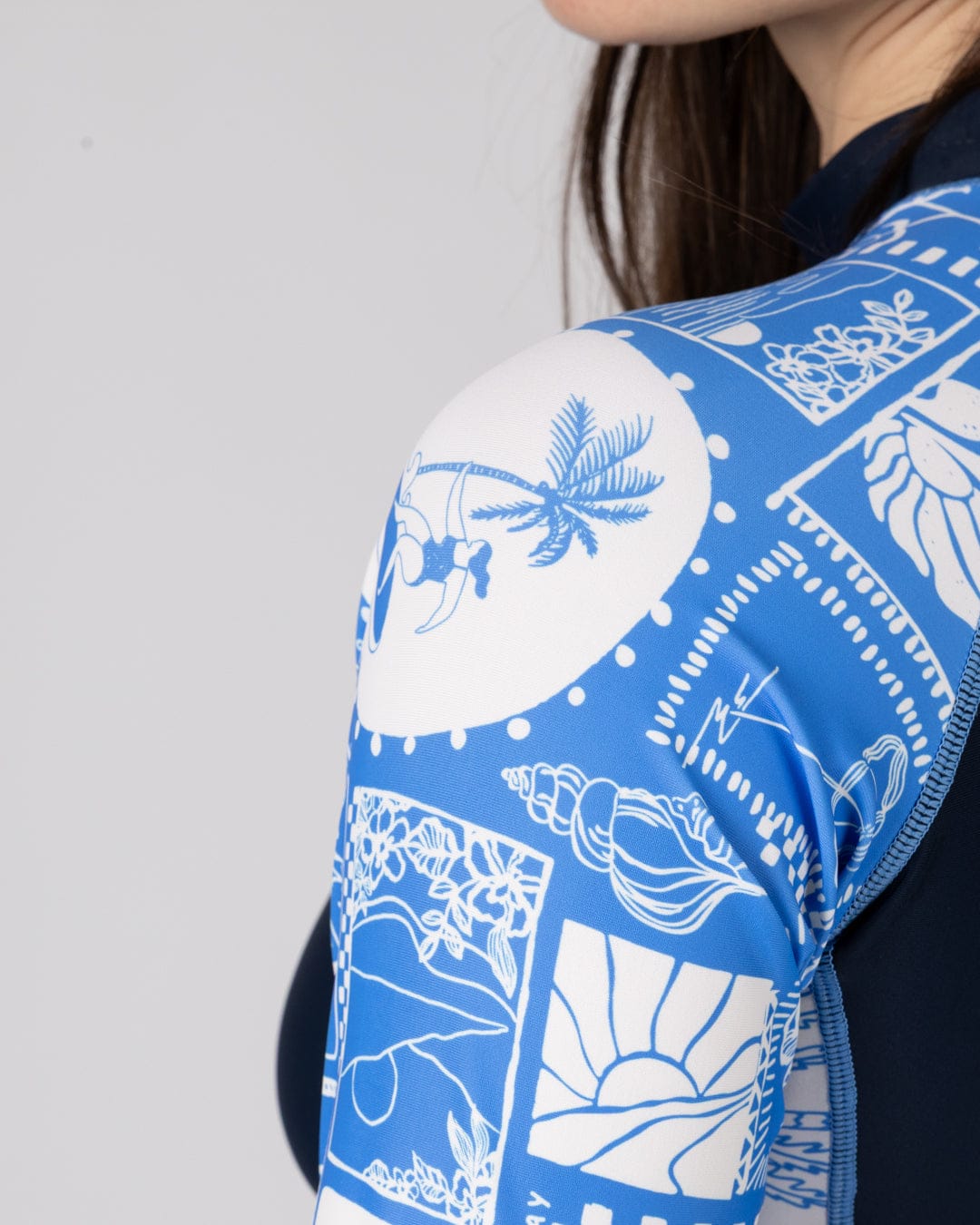 Island Tiles Womens Long Sleeve Rashvest in Blue