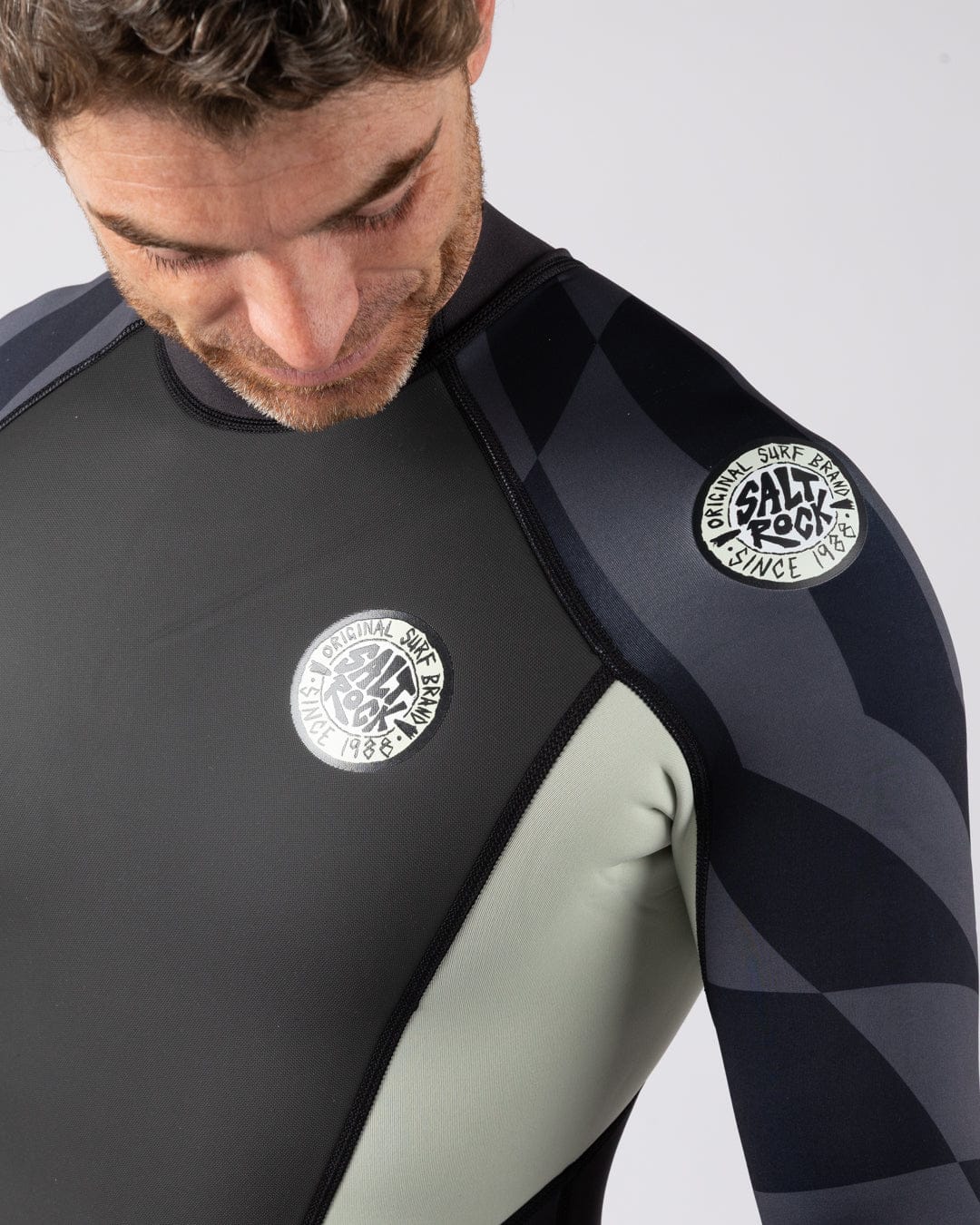 Warp Mens 3/2 Wetsuit in Dark Grey