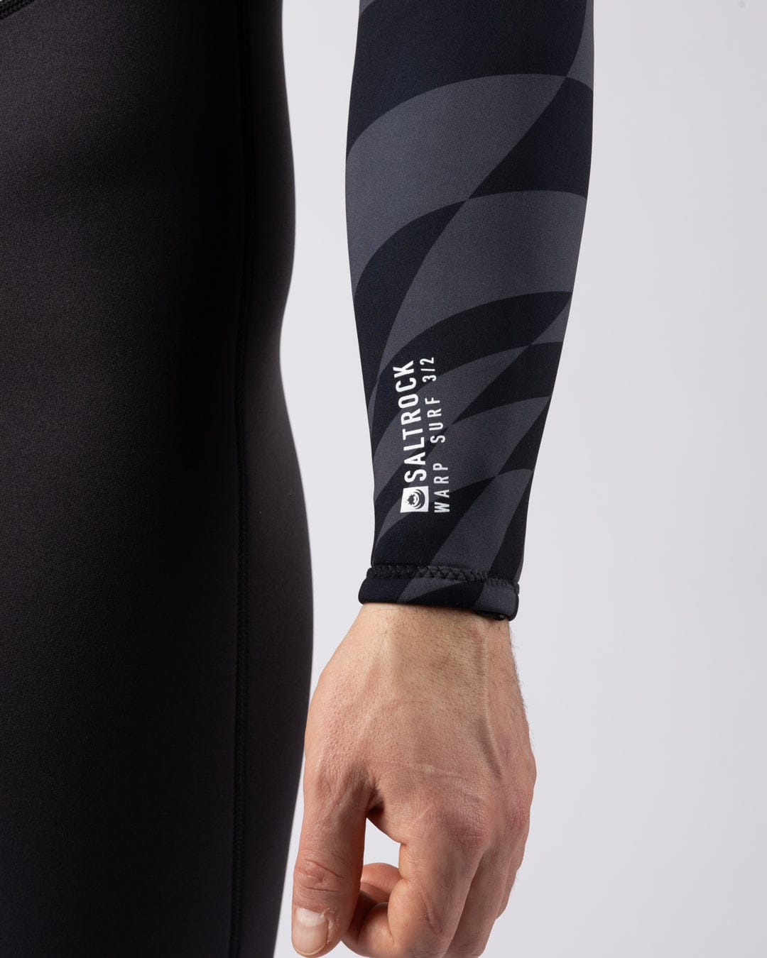 Warp Mens 3/2 Wetsuit in Dark Grey