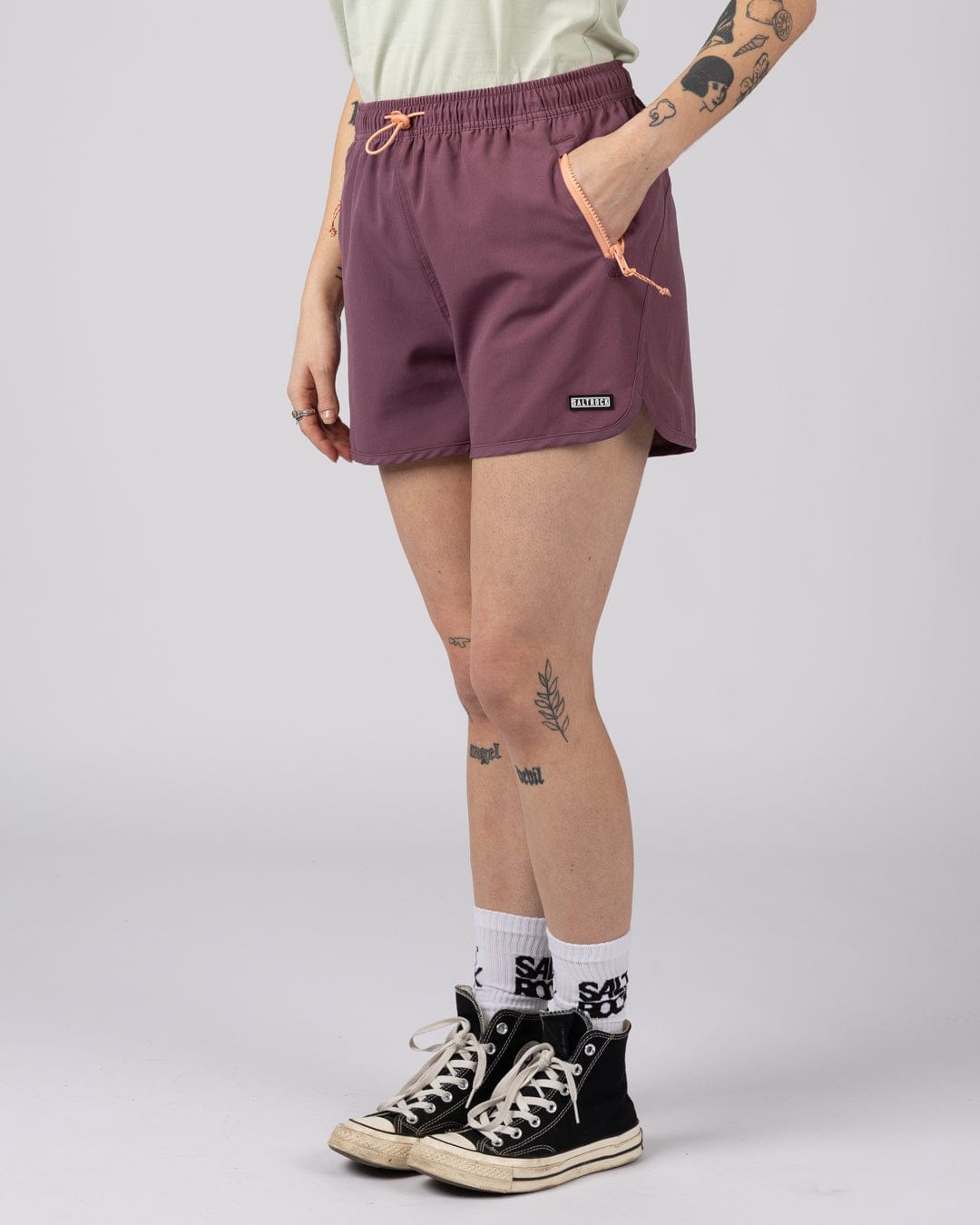 Copper Womens Walkshort in  Dark Pink
