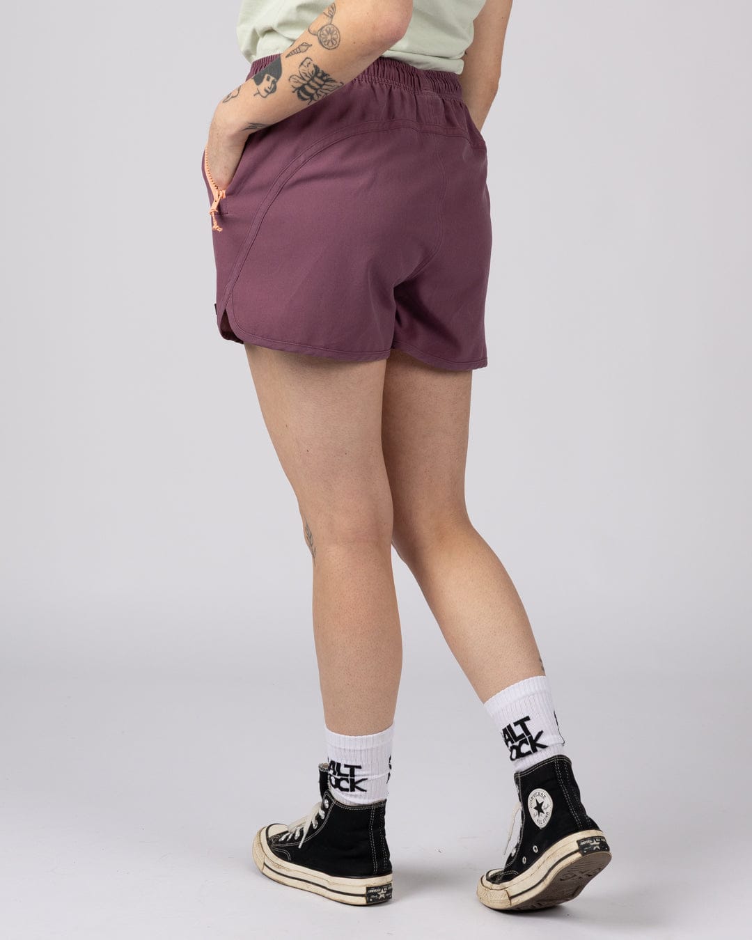 Copper Womens Walkshort in  Dark Pink
