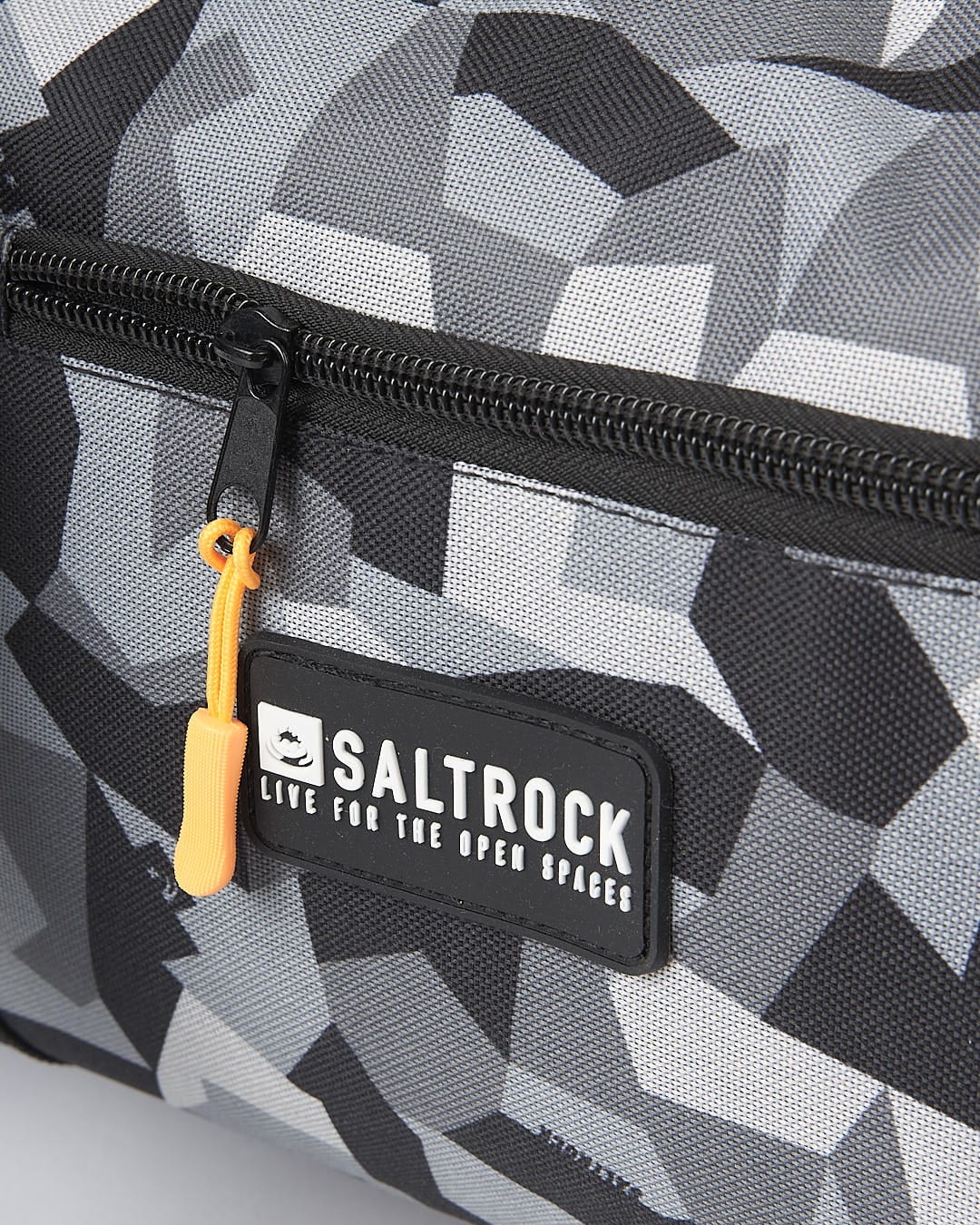 The Camo Balboa - Hold-All Bag - Dark Grey by Saltrock.