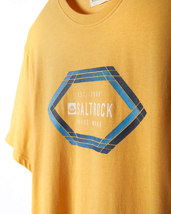 A Gradient Hex - Mens Short Sleeve T-Shirt - Yellow with the word Saltrock on it.