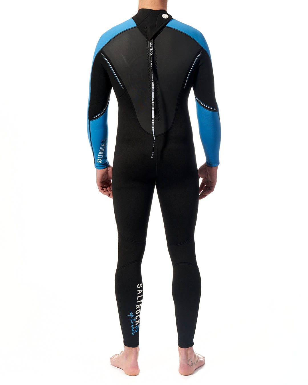 The back view of a man in a Saltrock Core - Mens 3/2 Full Wetsuit - Blue/Black.