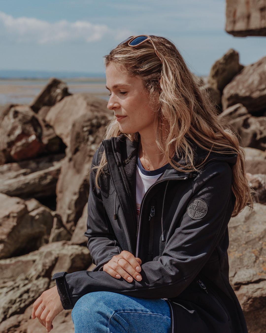 Solae - Womens Softshell Jacket - Black - Saltrock